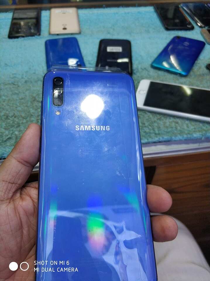 Samsung Galaxy a70 specs