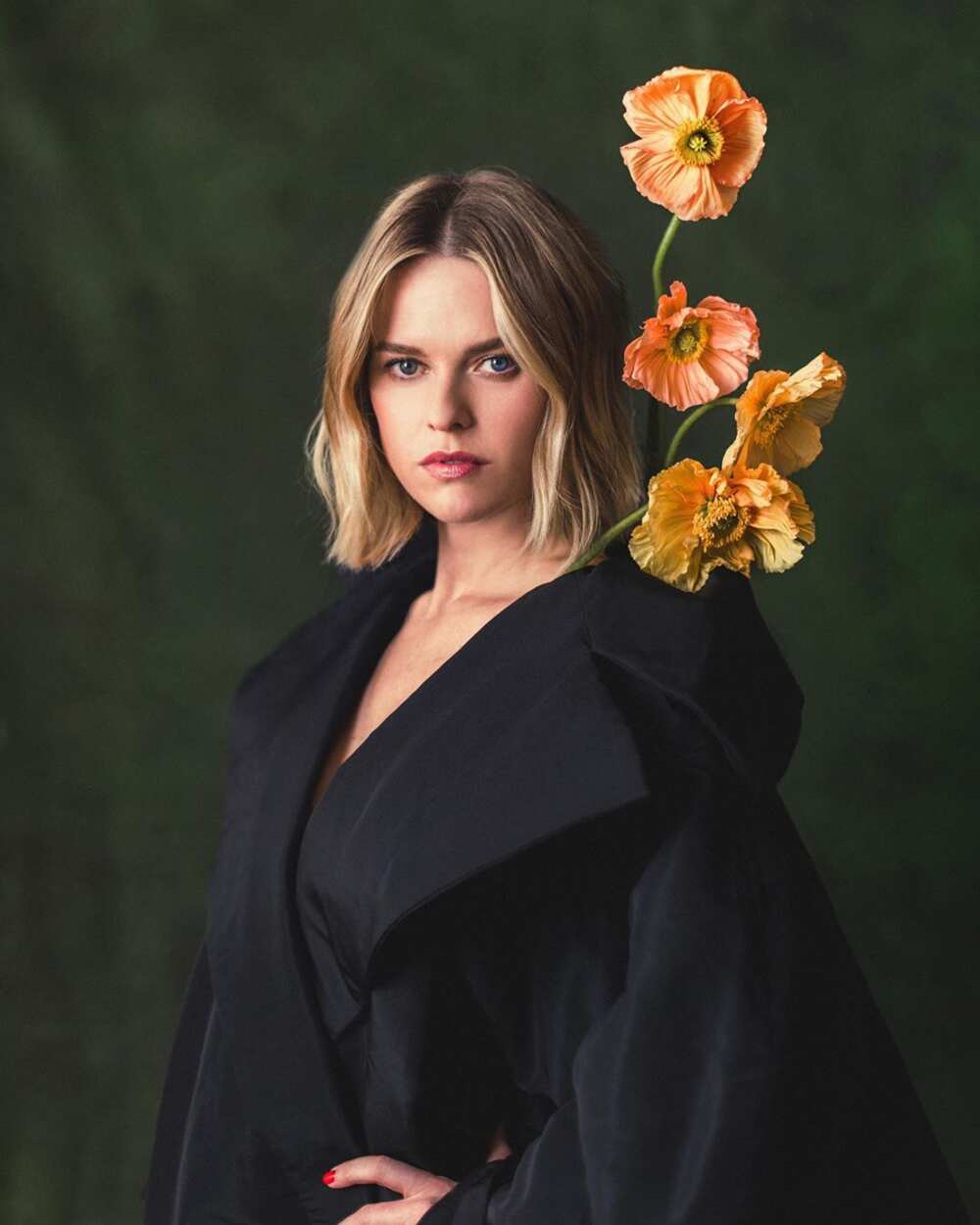 how much is Alice Eve worth? how much is Alice Eve worth?