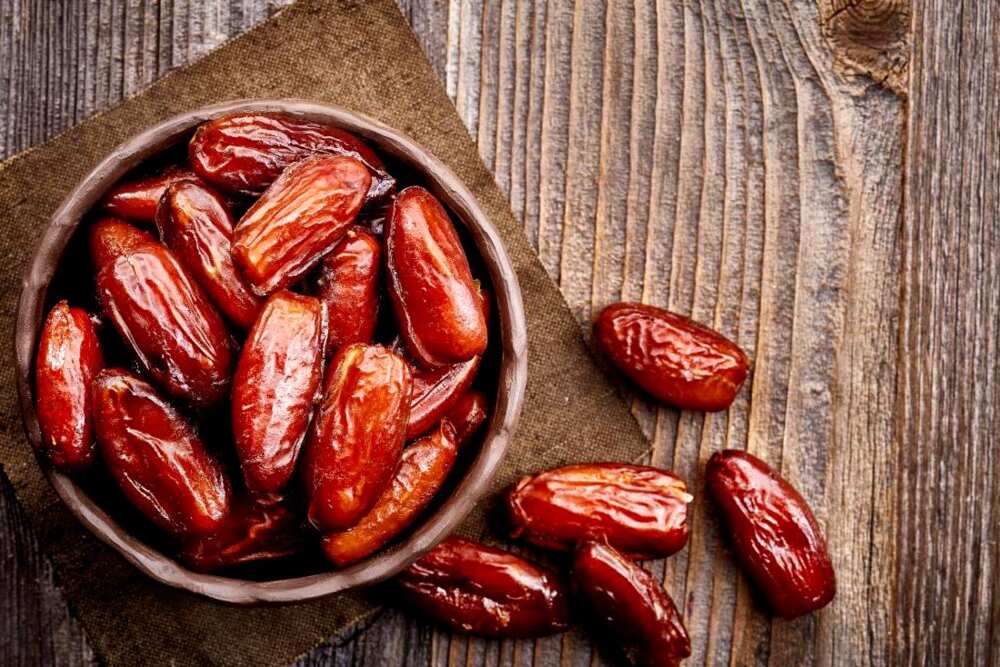 Benefits of Dates for Women