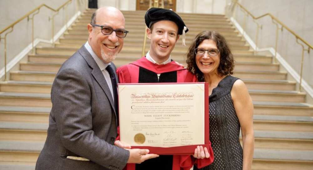 I Told You I'd Come Back to Get it: Throwback Pic of Zuckerberg Bagging Degree Generates Funny Reactions
