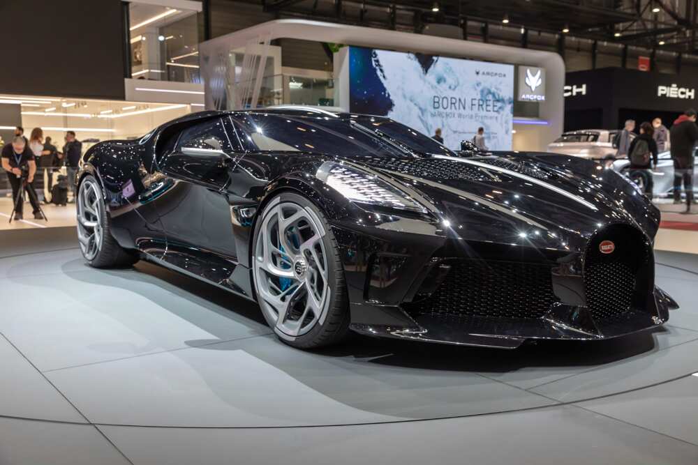 A fine picture of the La Volture Noire. Photo source: CNBC A fine picture of the La Volture Noire. Photo source: CNBC