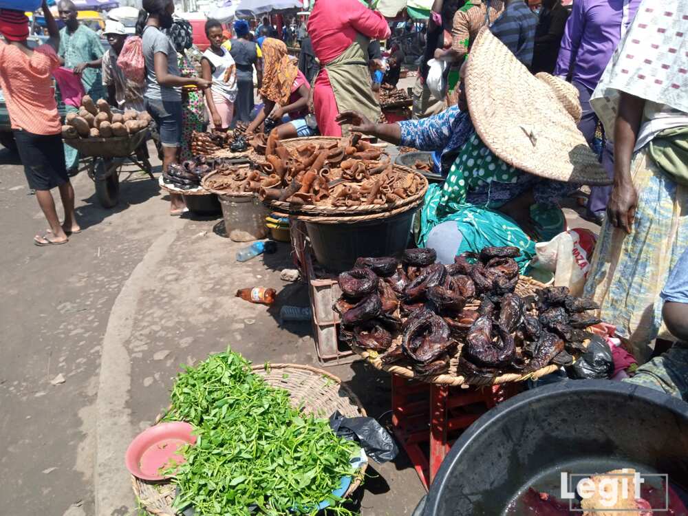 At the market, the cost price of cow hides (ponmo) and roasted fish have risen beyond buyers expectation. Photo credit: Esther Odili