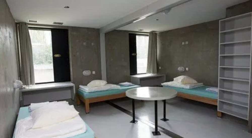 12 Prison Cells That Are More Luxurious Than Your College Hostel Room