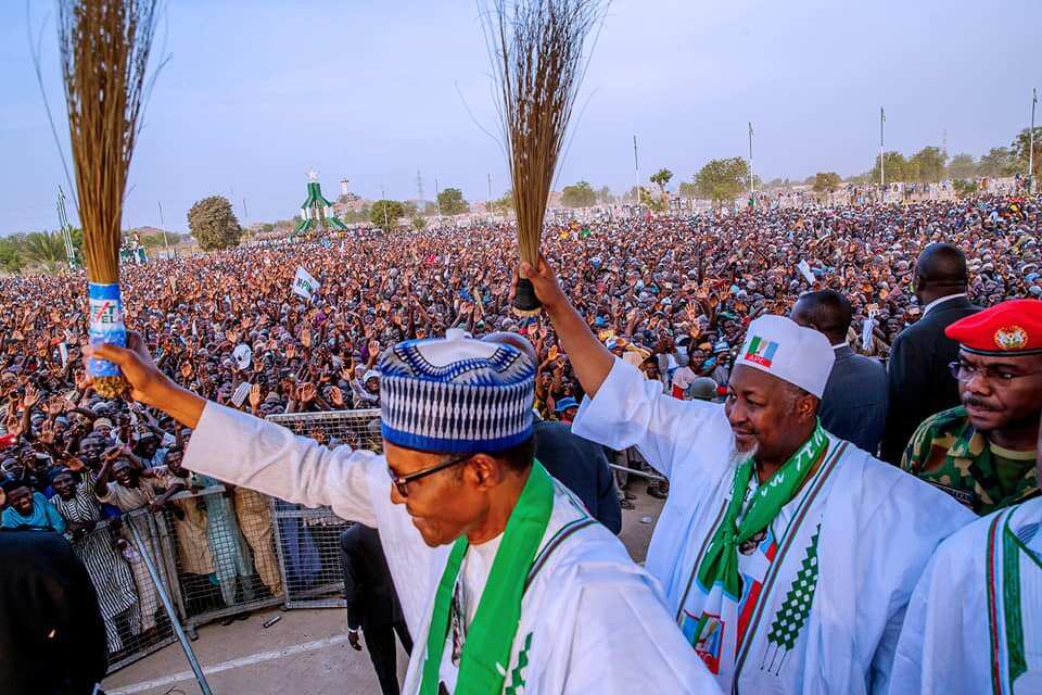 Laifin Gwamnatin baya ne, babu hannun Shugaba Buhari a tsadar kayan abinci – Badaru Laifin Gwamnatin baya ne, babu hannun Shugaba Buhari a tsadar kayan abinci – Badaru