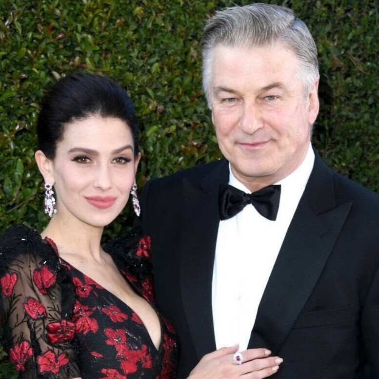 Hilaria Baldwin Bio Who Is Alec Baldwin S Wife