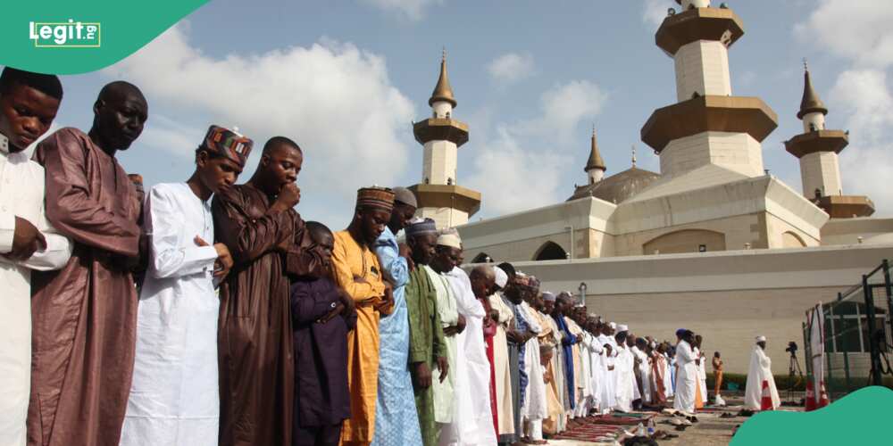 Sokoto State community defies Sultan, observes Eid-el-Fitr prayers