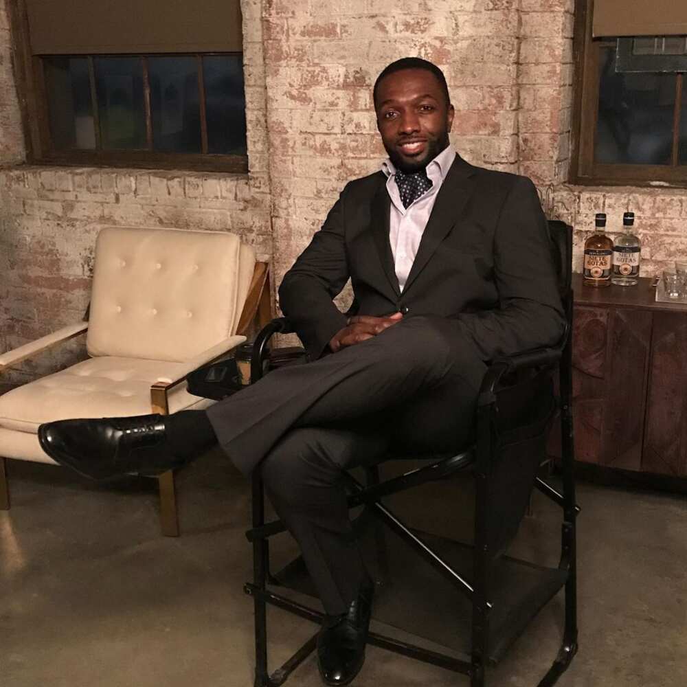 Jamie Hector bio