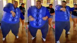 "He must reduce weight": Wife dances with very fat hubby at home, video goes viral