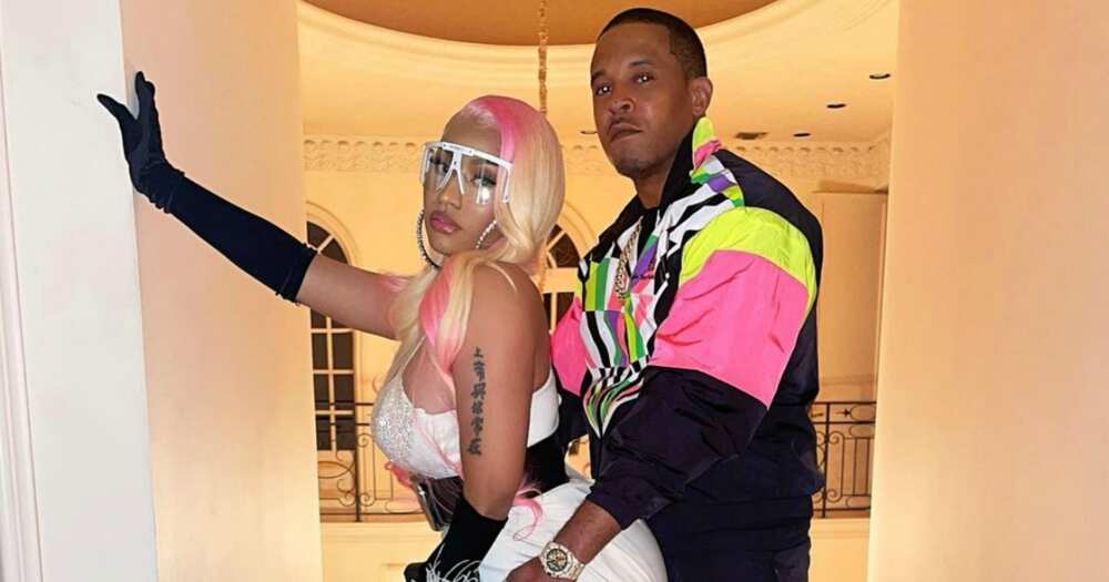 Nicki Minaj shares cute photos posing with hubby a month after welcoming first child