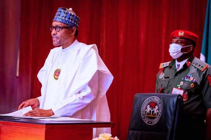 Tsadar kayan abinci: Buhari ya ɗora alhakin kan 'yan kasuwa, ya ce suna boye kaya don samun kazamar riba