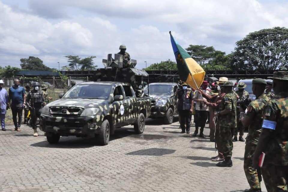 Anambra: Policeman Dies as Army Neutralises 3 Gunmen