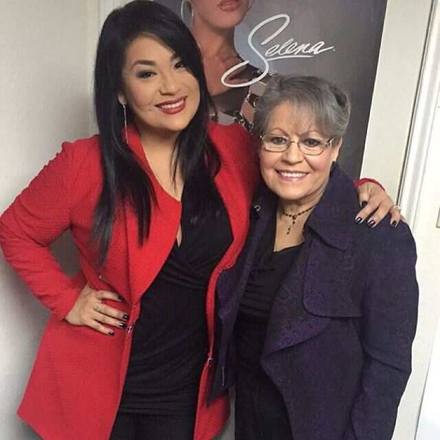 Selena Quintanilla mom