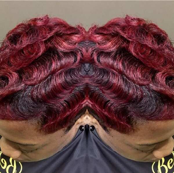 burgundy color