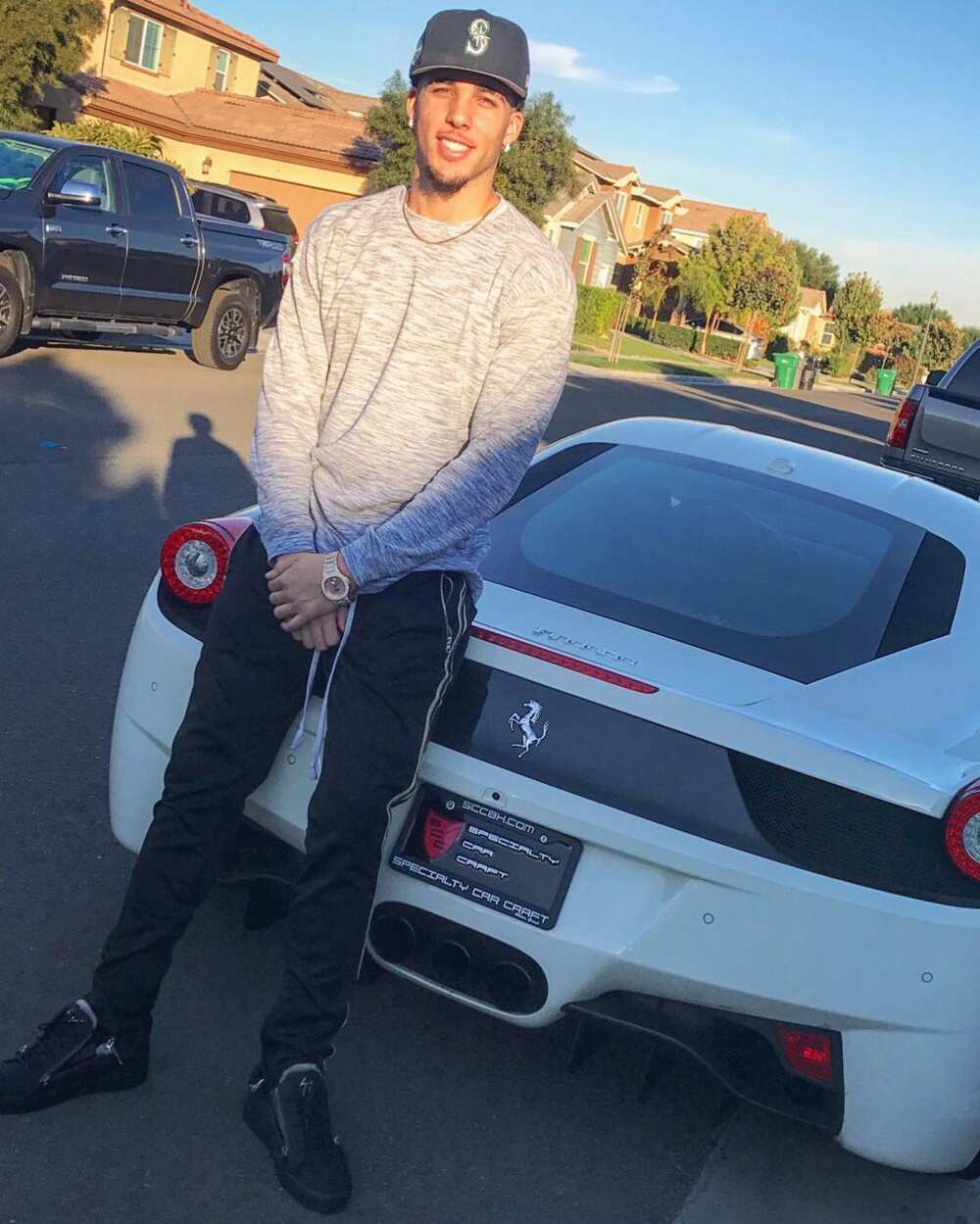 LiAngelo Ball bio: age, height, net worth, girlfriend ...