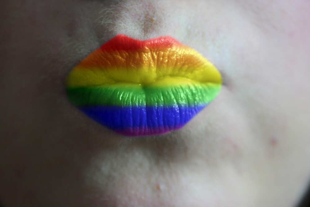 A rainbow kiss