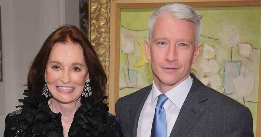 Anderson Cooper and his mother, Gloria Vanderbilt.
