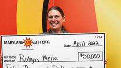 Wife wins N20m in lottery after husband gifted her N2k ticket when she was feeling down, story goes viral