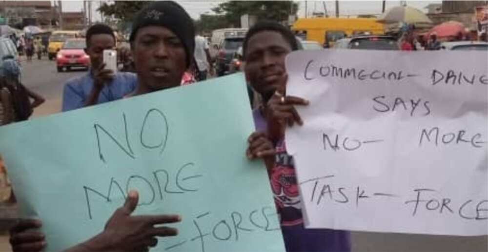 Commuters stranded as commercial drivers protest against taskforce in Lagos