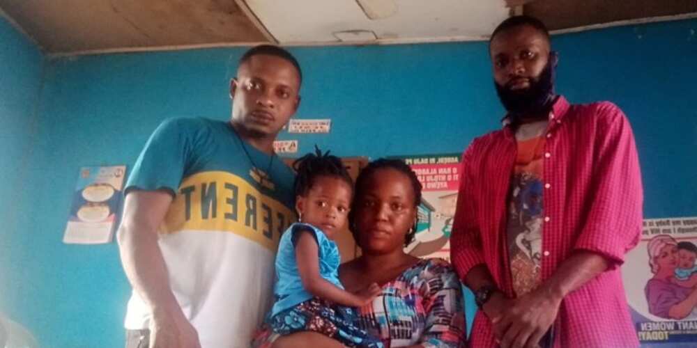 Nigerians Rally Round Single Mother who Desperately Needs Job to Cater for Her Family