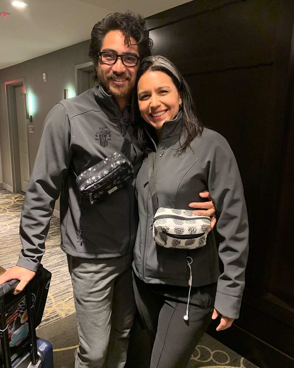Abraham Williams Tulsi Gabbard Abraham Williams Tulsi Gabbard