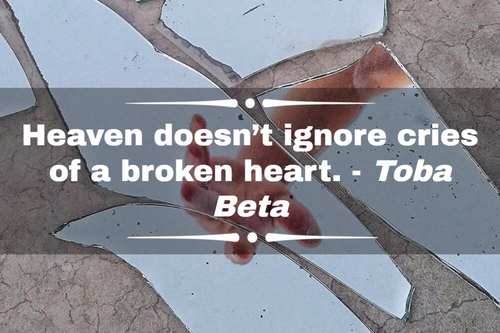 50+ heartbreaking quotes about pretending to be happy in a