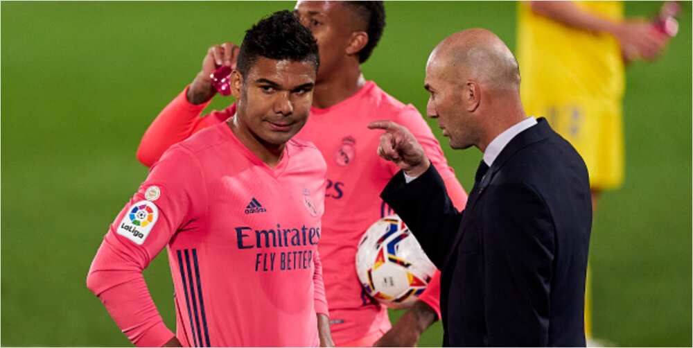 Zinedine Zidane holds crisis talks with Madrid stars ahead of UCL ...