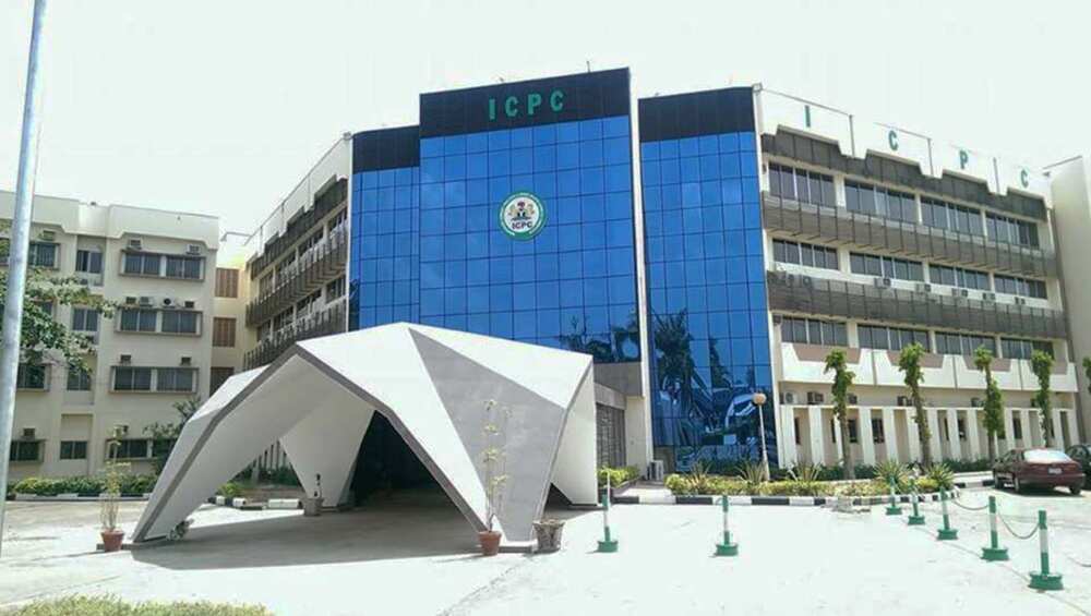 Babu hannun ma'aikatar walwala wurin wawure N2.67b - ICPC ta yi karin bayani