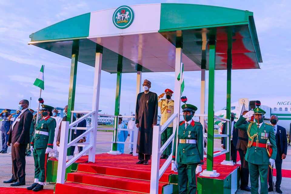 Buhari arrives Abuja after the London trip.