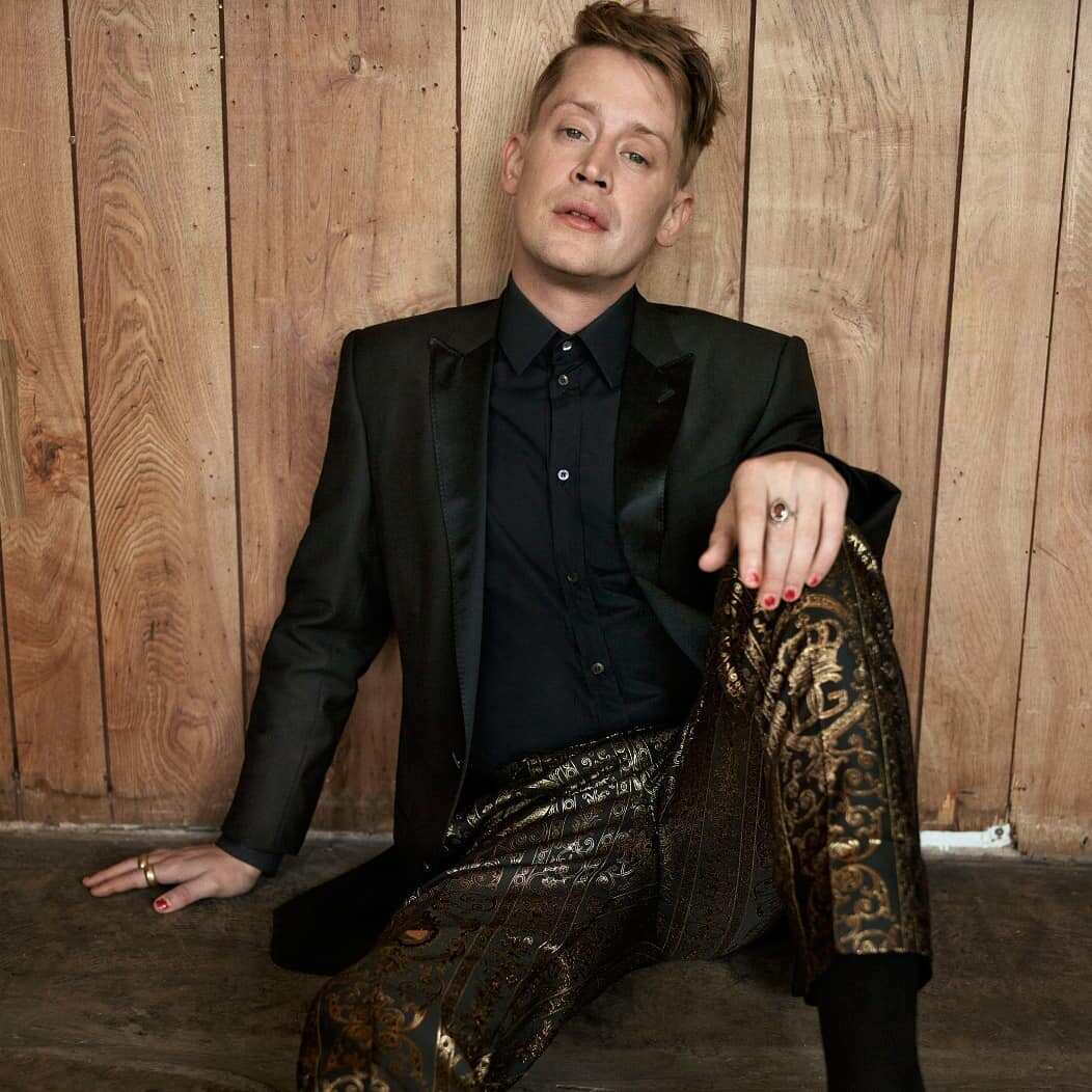 Macaulay Culkin Bio: Girlfriend, Net Worth, Movies, What Does He Do Now ...