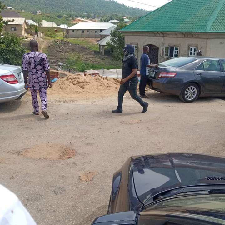 Kogi election: Masked gunmen attack hotel where Makinde, PDP leaders are lodged