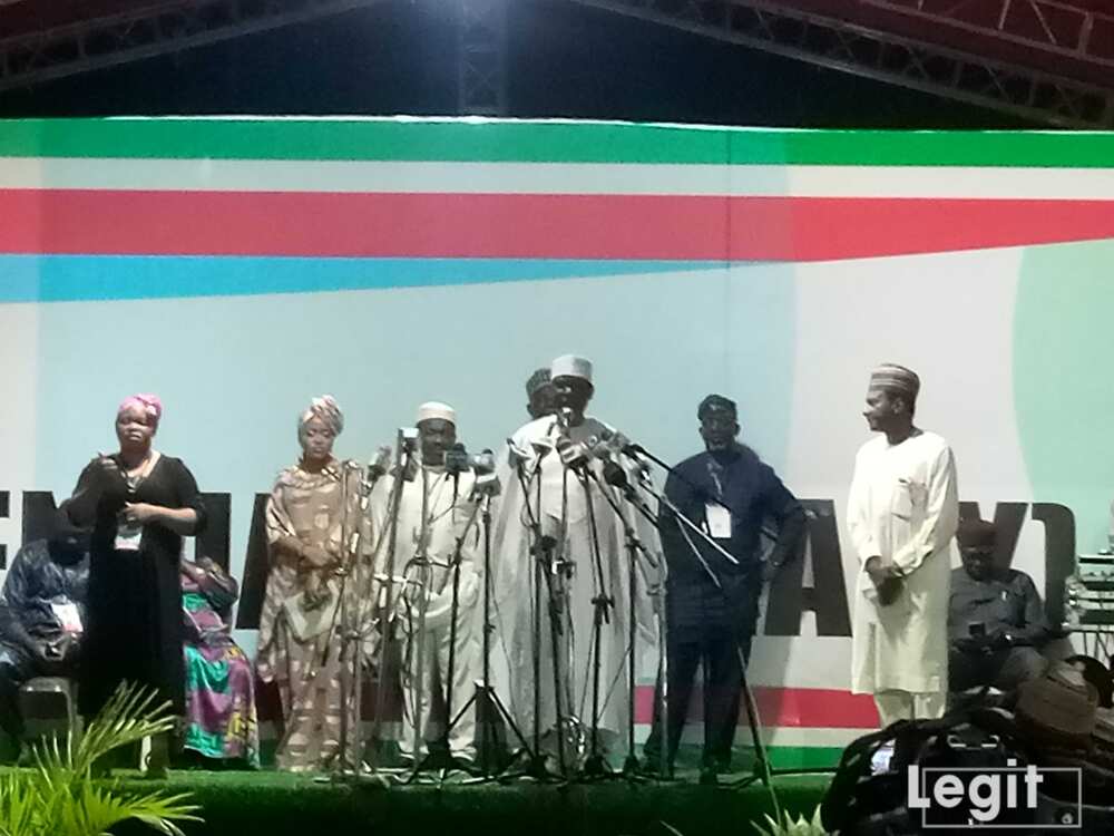 Live Updates: Tinubu, Osinbajo, Others Lock Horns in APC Presidential Primary as Delegates Prepare for Voting Live Updates: Tinubu, Osinbajo, Others Lock Horns in APC Presidential Primary as Delegates Prepare for Voting