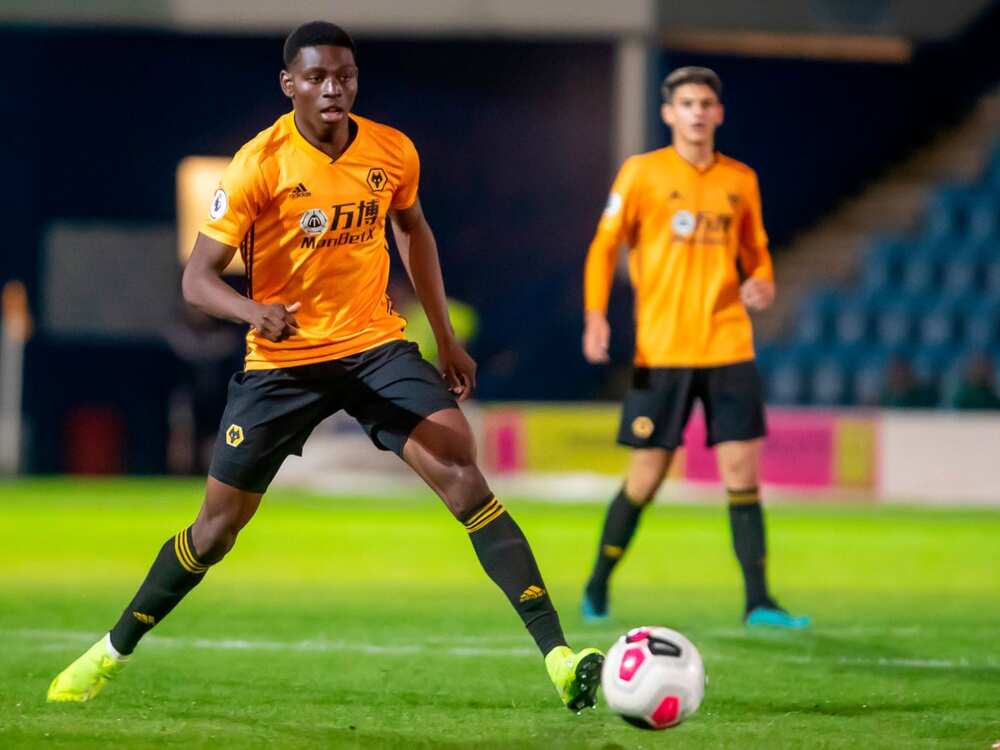 Owen Otasowie Arsenal Join Liverpool And Psg For 18 Year Old Wolves Star Legit Ng [ 900 x 1200 Pixel ]