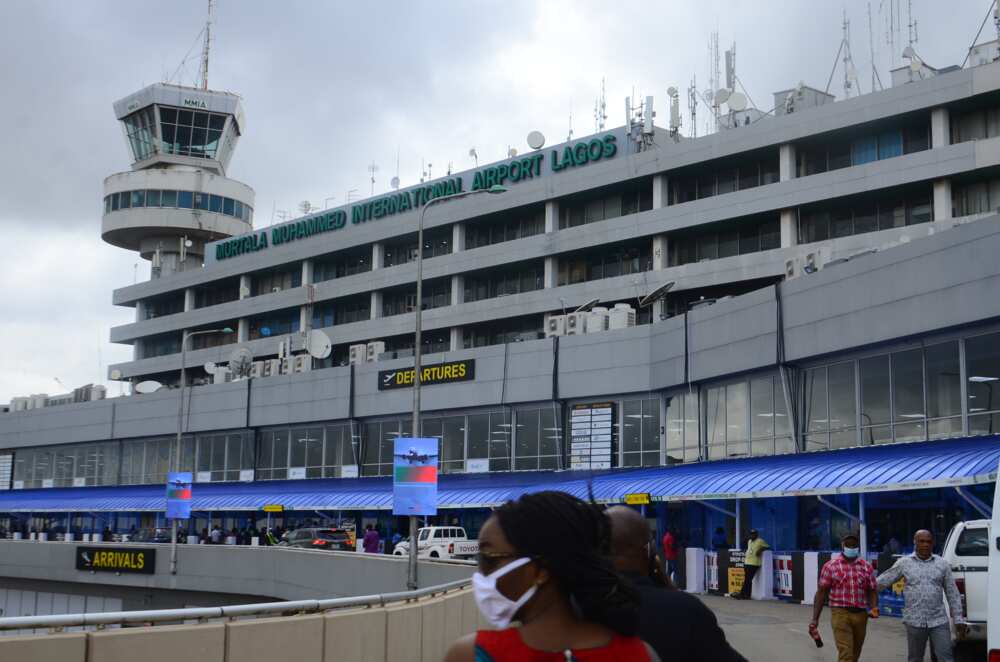 Report shows record number of passengers leaving Nigeria to other countries