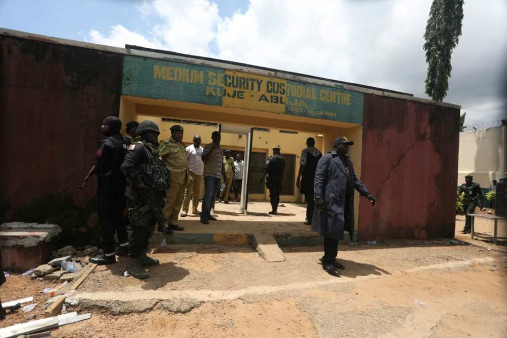 Security officials outside Kuje prison