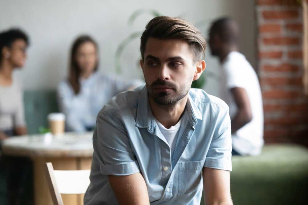 Qu’est-ce qu’être introverti et quels en sont les signes ? Qu’est-ce qu’être introverti et quels en sont les signes ?