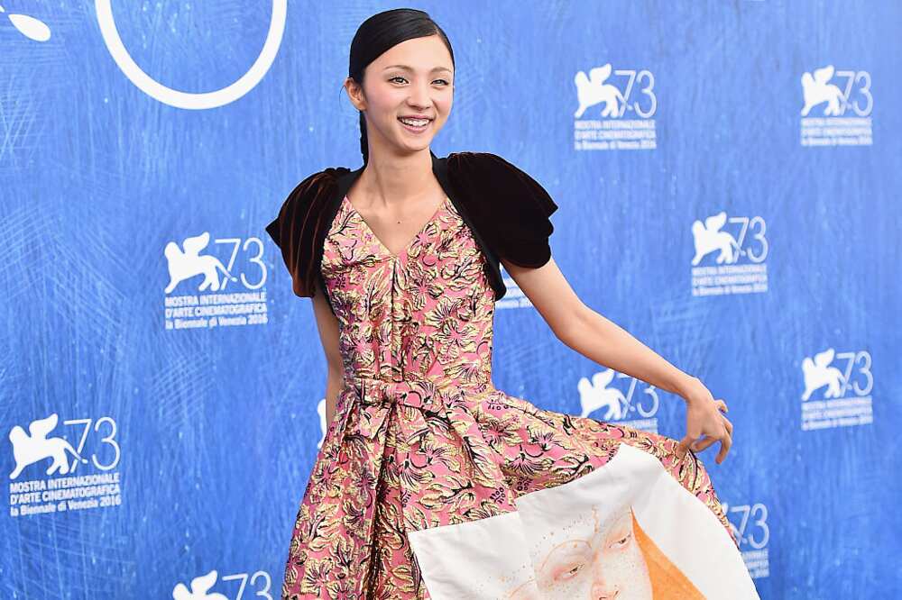Famous Japanese actresses Famous Japanese actresses