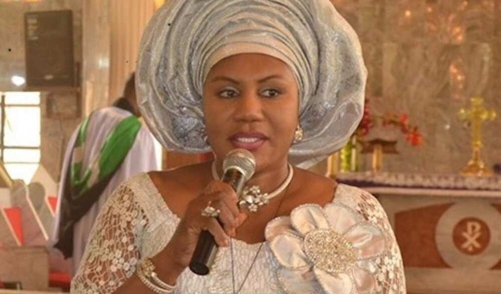 Disgraceful Send Off? Ebelechukwu Makes History, Becomes First Governor’s Wife To Be Sent Off With a Slap