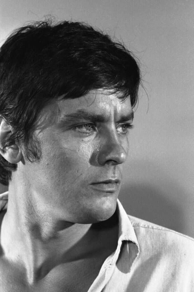 Quelle est la fortune d'Alain Delon aujourd'hui ? Voici son patrimoine