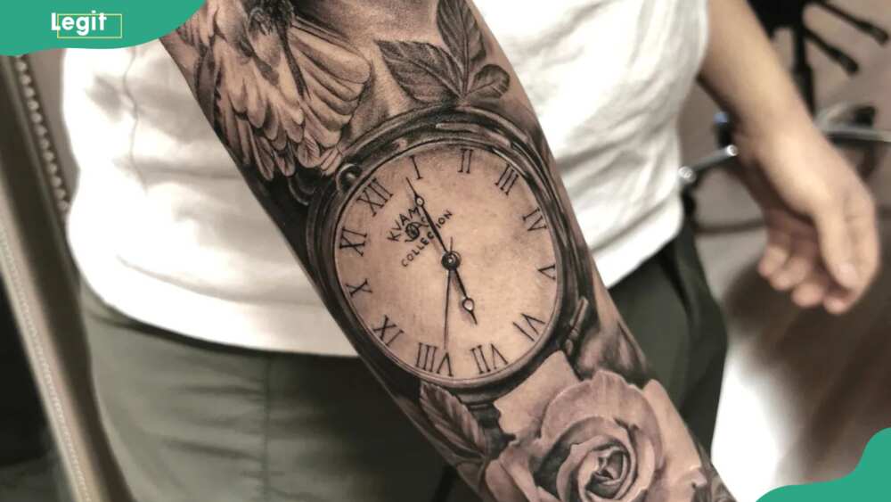 Realism clock tattoo