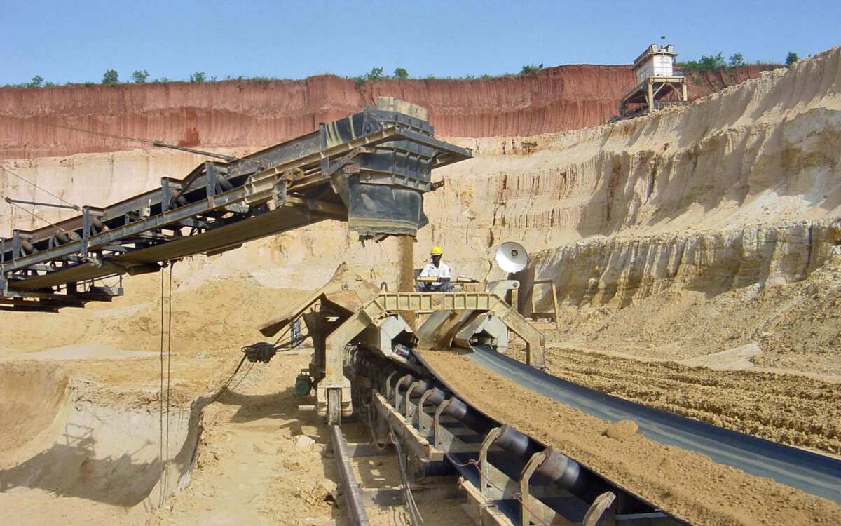 Mining machinery