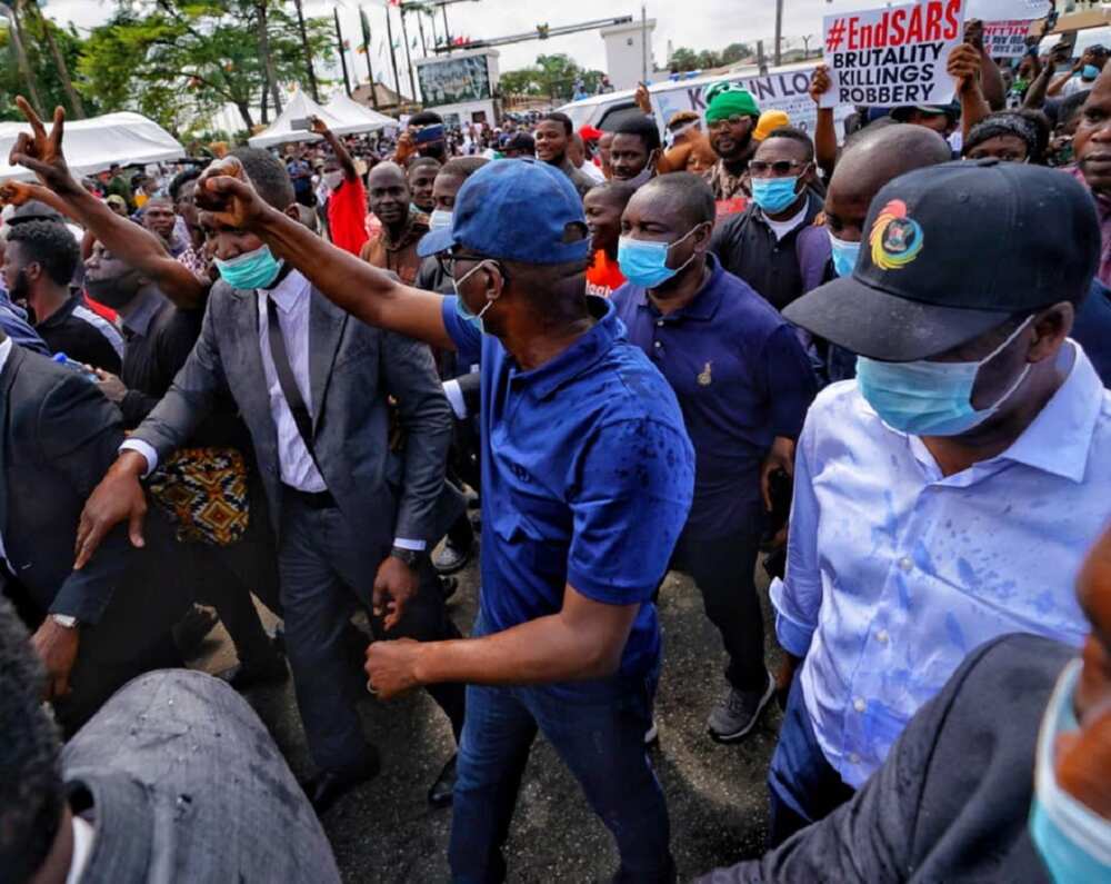 Abubuwa 5 da ya kamata mutum ya guji aikatawa a yayin zanga-zanga Abubuwa 5 da ya kamata mutum ya guji aikatawa a yayin zanga-zanga