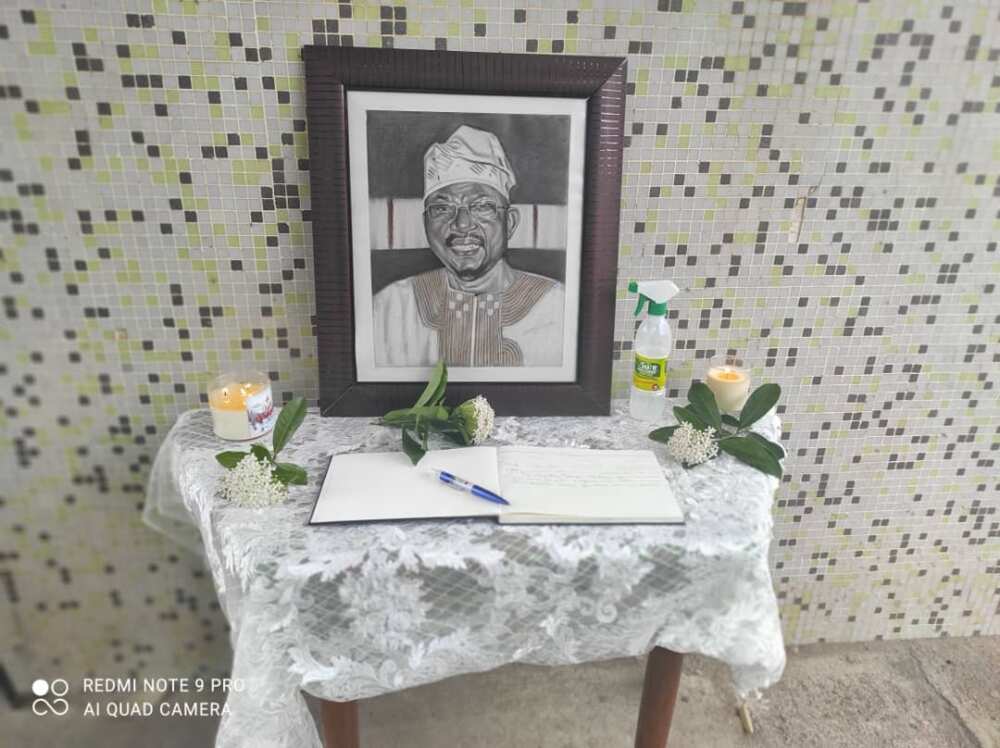 Tears as Former Senator Biyi Durojaiye Dies after Brief Illness