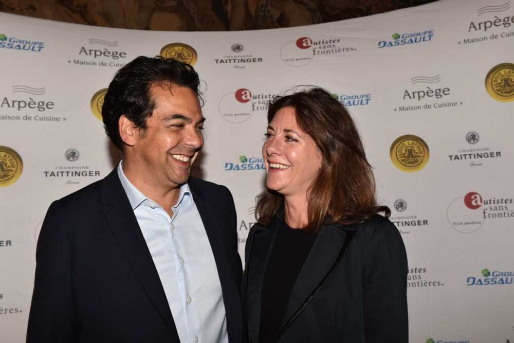 Patrick Cohen : découvrez sa mystérieuse épouse Alexandra Cooren Patrick Cohen : découvrez sa mystérieuse épouse Alexandra Cooren