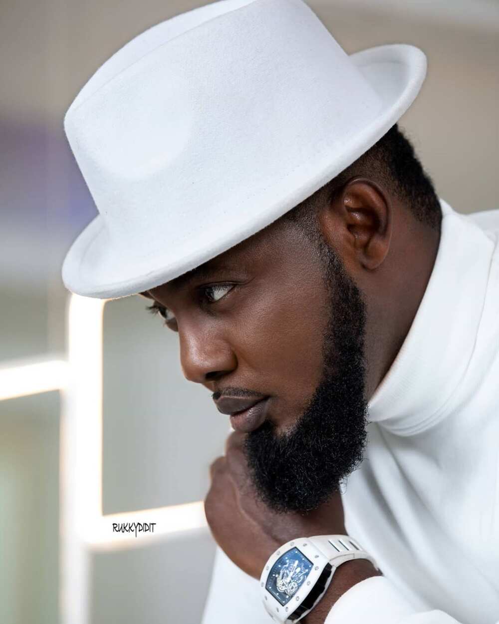 Comedian AY Makun busted for wearing fake Richard Mille wristwatch (photo) Comedian AY Makun busted for wearing fake Richard Mille wristwatch (photo)