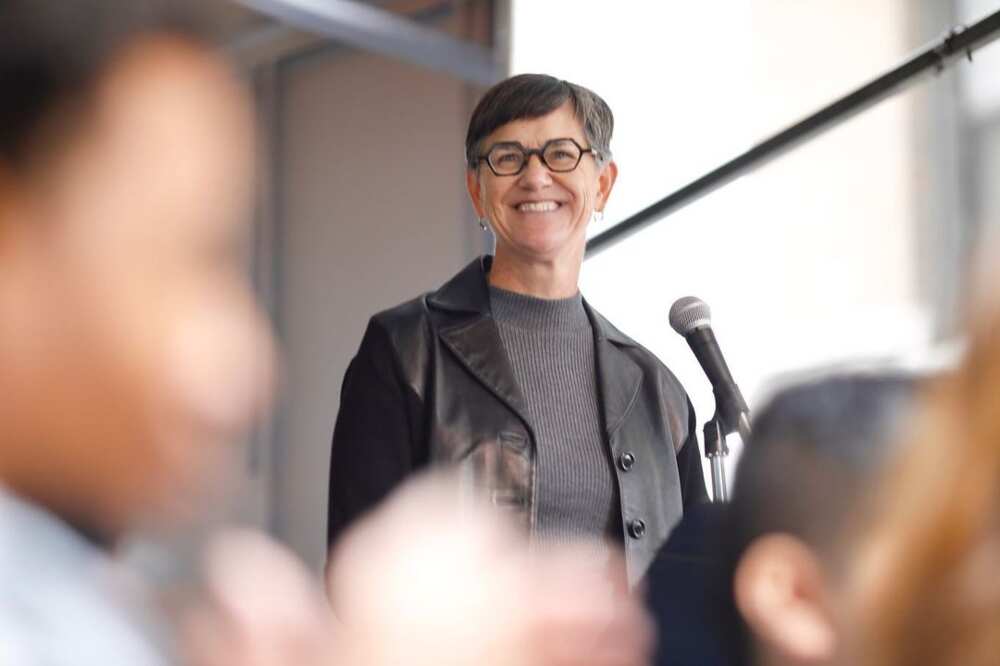 Amy Eshleman Amy Eshleman