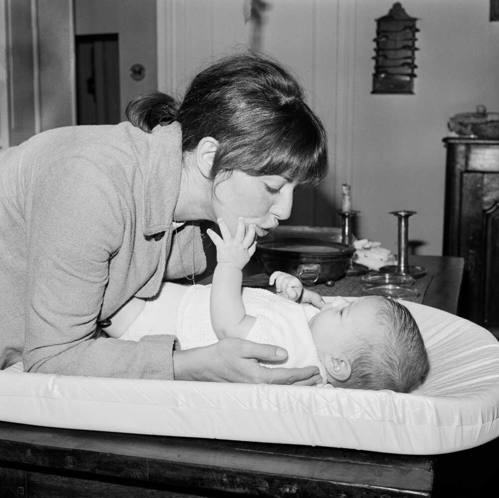 Anne-Marie Peysson avec son fils Jean-Pierre, 1966