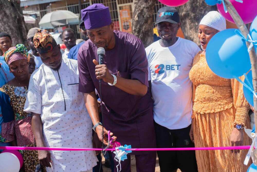 Jubilations as 22Bet Commissions more Water Boreholes, Toilet Facilities in Ibadan Markets