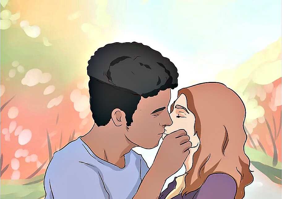 How to Have a First Kiss (with Pictures) - wikiHow