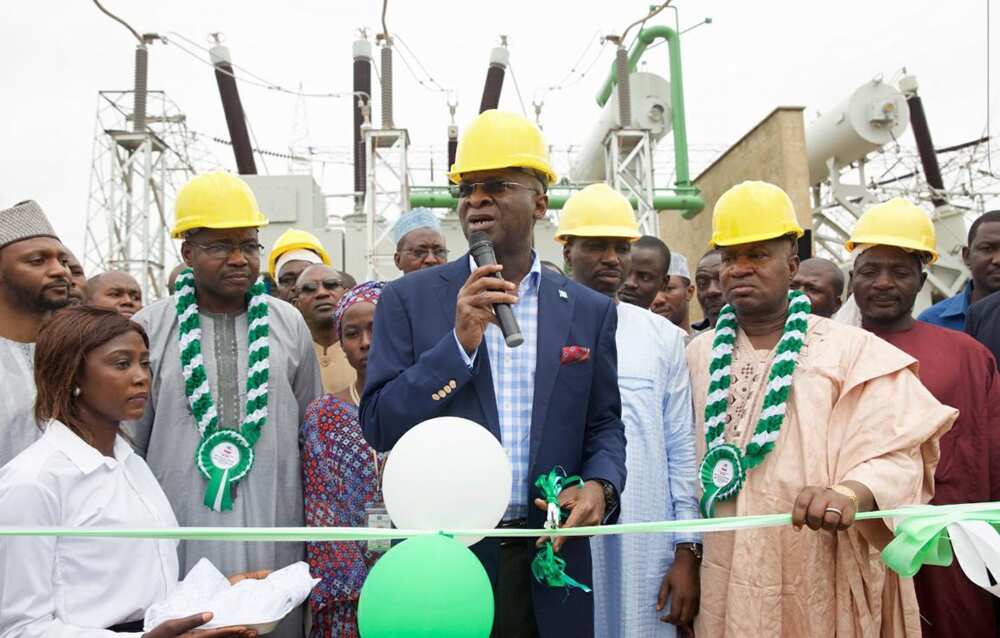 Housing Deficit: Fashola Proposes 3-Month Rent Collection by Landlords, Gives Reason