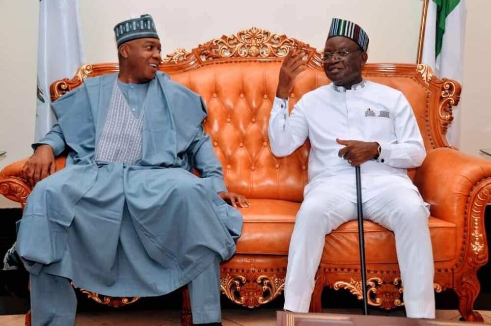 2023: Saraki ya ziyarci wata jihar arewa kan kudirinsa na son hayewa kujerar Buhari 2023: Saraki ya ziyarci wata jihar arewa kan kudirinsa na son hayewa kujerar Buhari